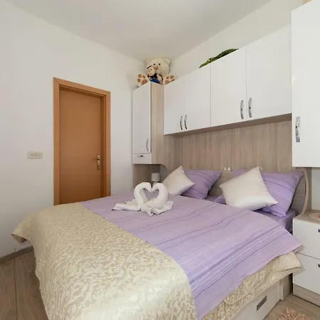 David I Rino Apartment Brela Exterior photo